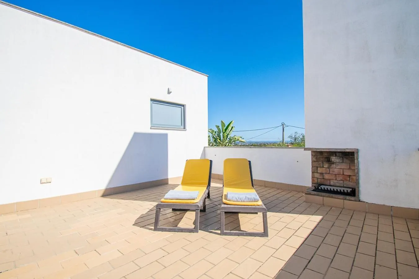 Casa Madeira - Spacious 4-Bedroom Villa With Private Pool Carvoeiro  0*, Carvoeiro (Lagoa) Portogallo