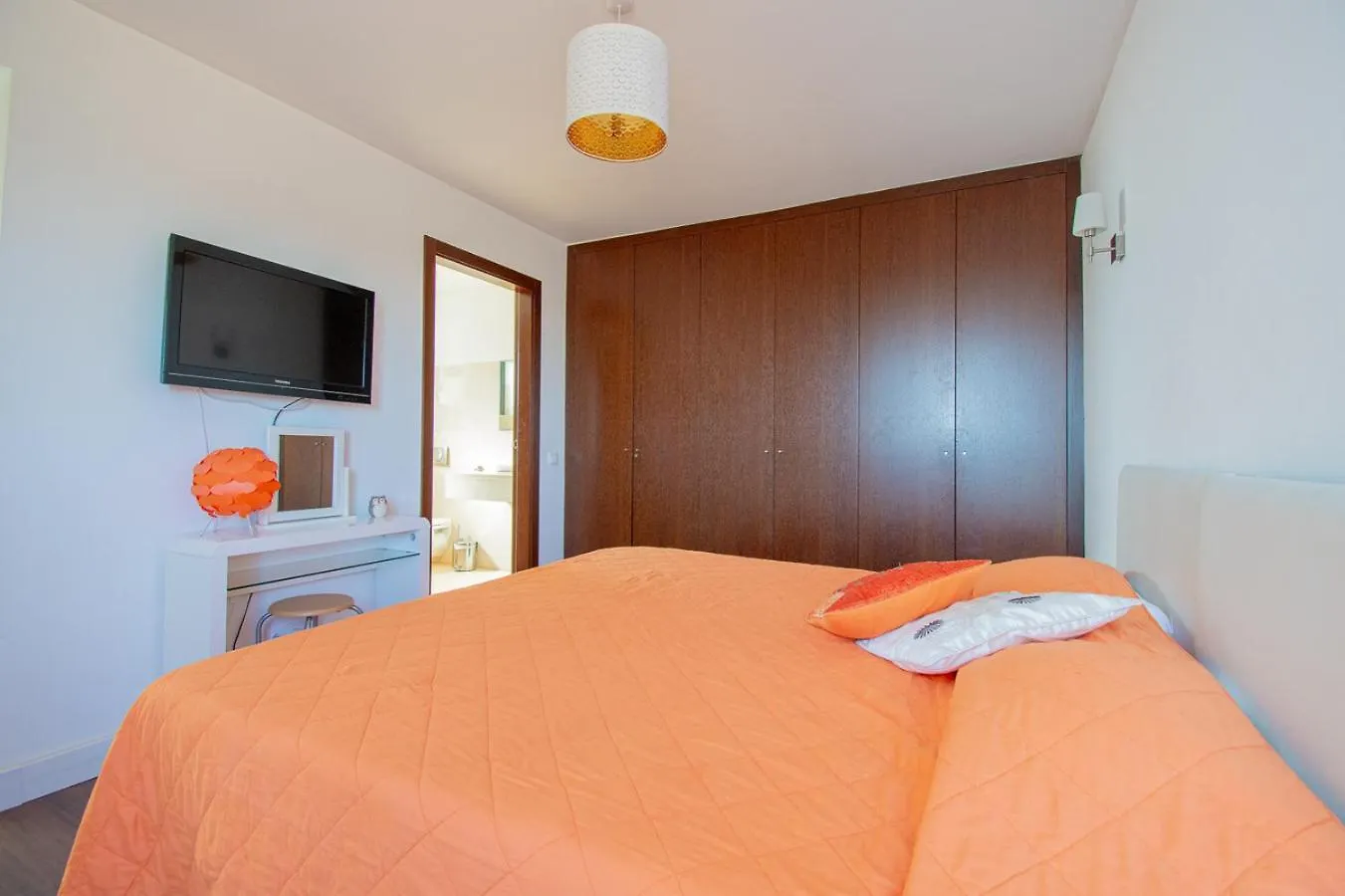 Casa Madeira - Spacious 4-Bedroom Villa With Private Pool Carvoeiro   Carvoeiro (Lagoa)