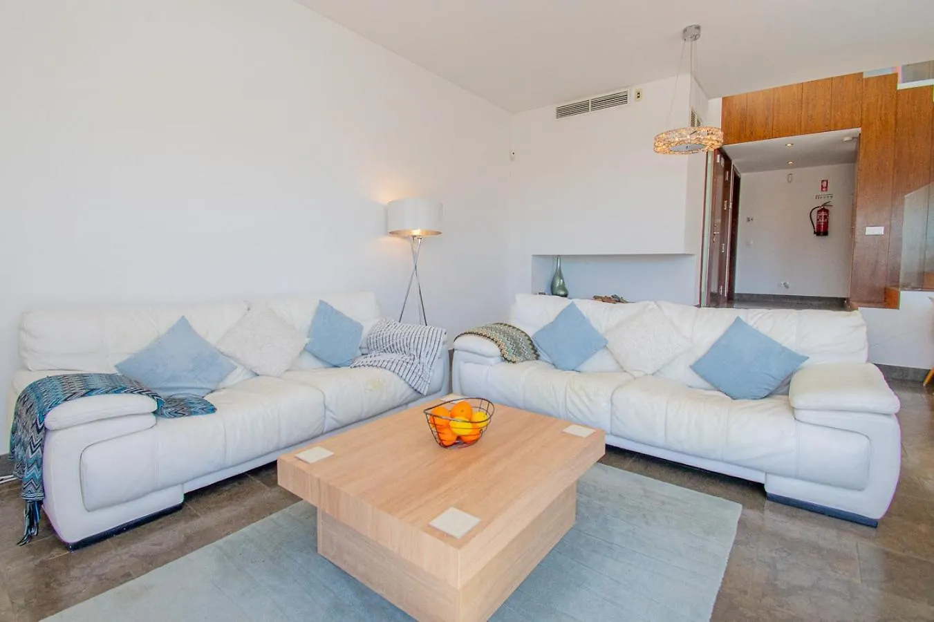 Casa Madeira - Spacious 4-Bedroom Villa With Private Pool Carvoeiro  Portugal