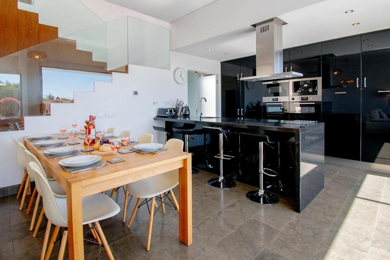 Casa Madeira - Spacious 4-Bedroom Villa With Private Pool Carvoeiro  Carvoeiro (Lagoa)