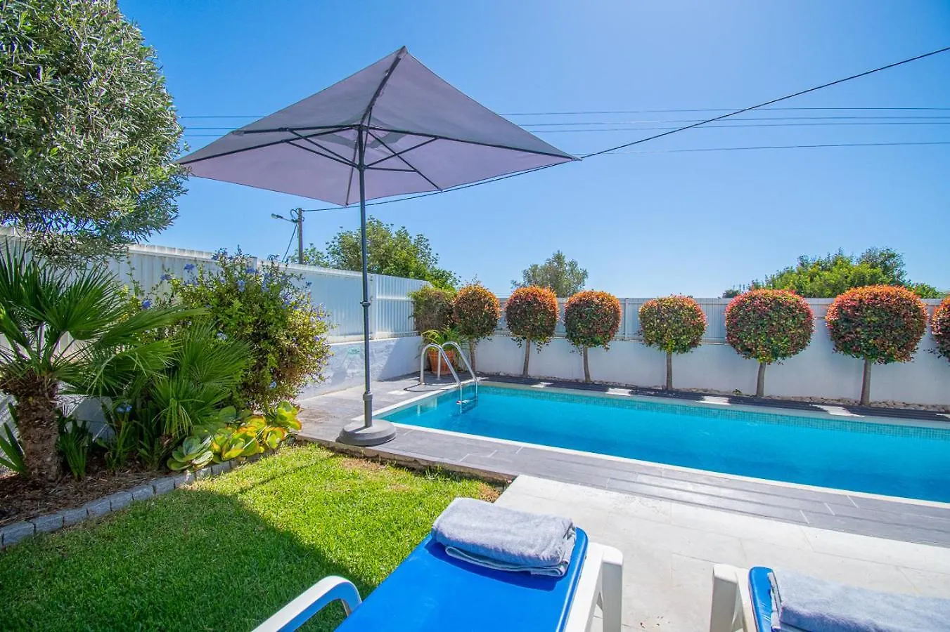 Casa Madeira - Spacious 4-Bedroom Villa With Private Pool Carvoeiro